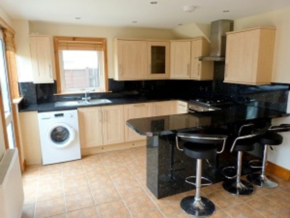 3 Bedroom Semi-Detac...