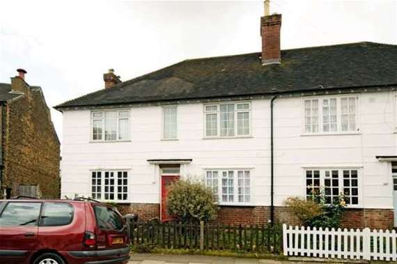 3 Bedroom Maisonette