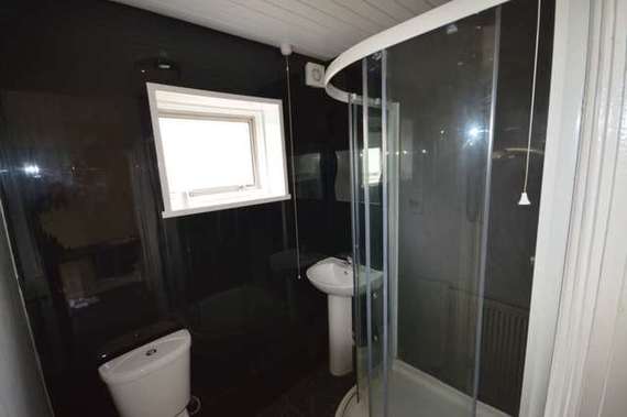 5&nbsp;Bedroom&nbsp;Detached