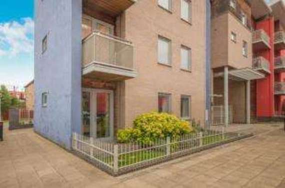 1 Bedroom Flat