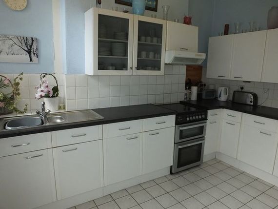 6 Bedroom Semi-Detac...