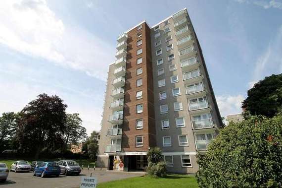 2 Bedroom Flat