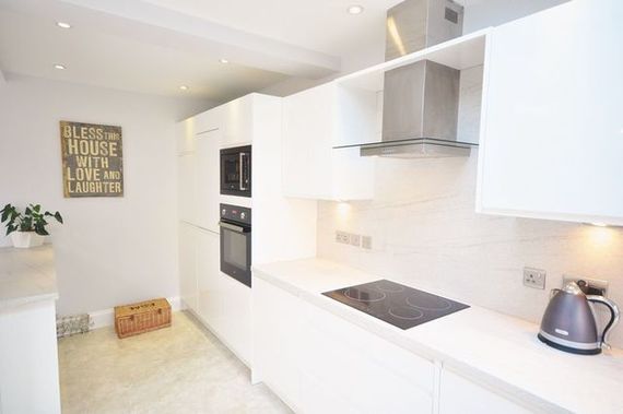 3 Bedroom Semi-Detac...