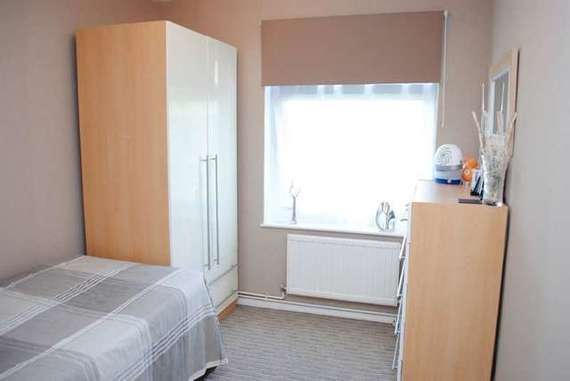 2 Bedroom Flat