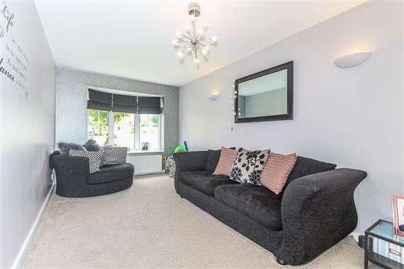 4&nbsp;Bedroom&nbsp;Detached