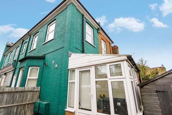 1 Bedroom Flat