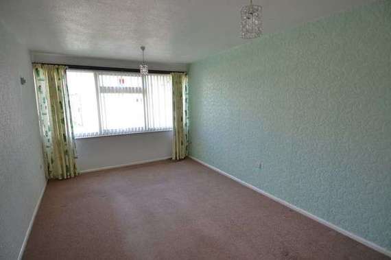 2 Bedroom Flat