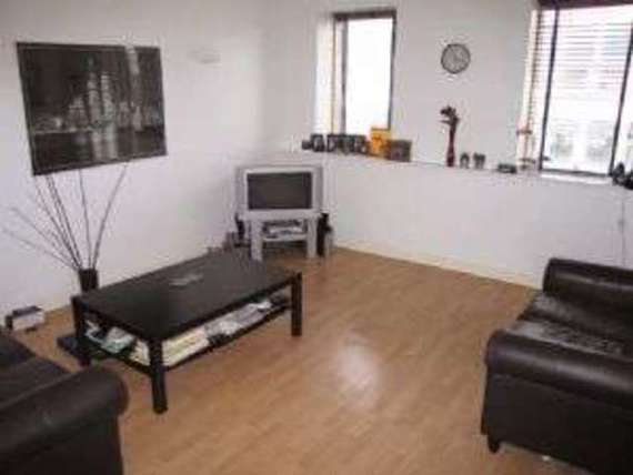 2 Bedroom Flat