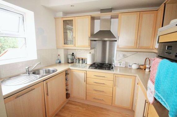 3 Bedroom Semi-Detac...