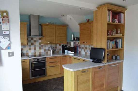 3 Bedroom Semi-Detac...