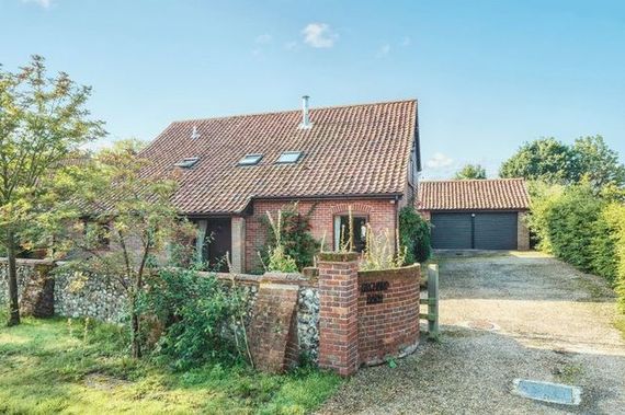 4 Bedroom Property