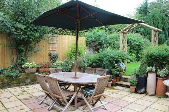 3 Bedroom End of Ter...