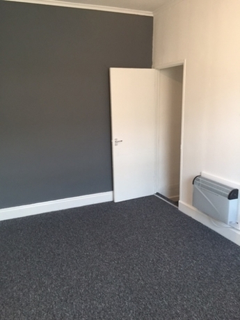 1 Bedroom Flat