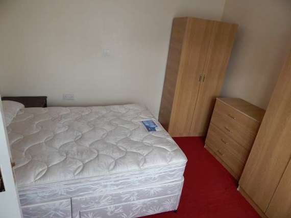 1 Bedroom House Shar...