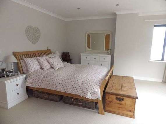 5 Bedroom Detached