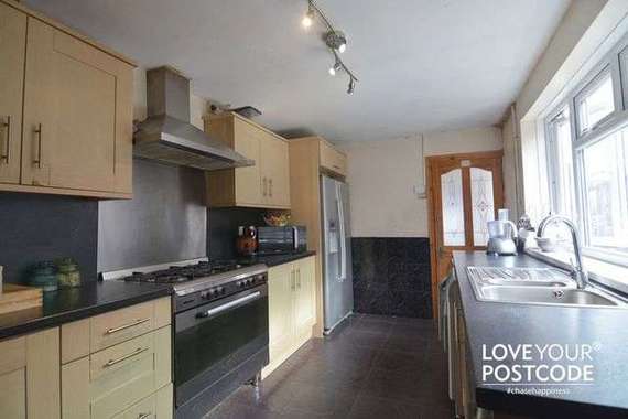 4 Bedroom Terraced