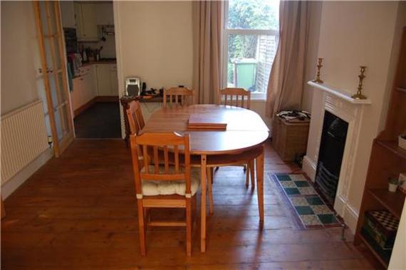 4 Bedroom Semi-Detac...