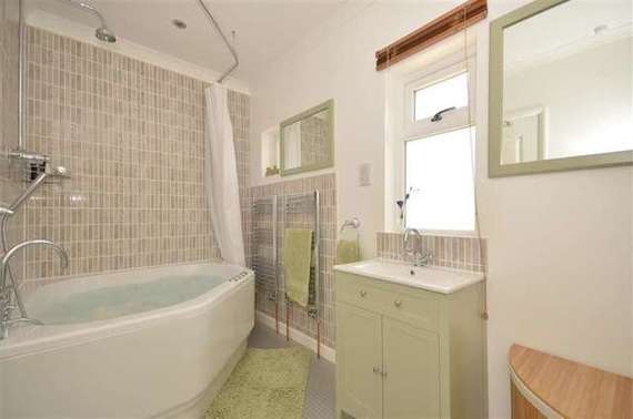 4 Bedroom Bungalow