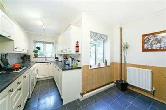 3 Bedroom Flat