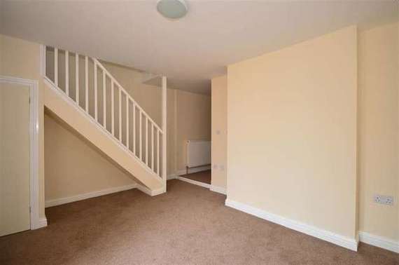 3 Bedroom End of Ter...