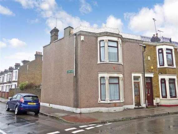 3&nbsp;Bedroom&nbsp;End of Ter...