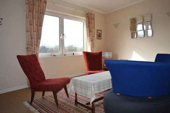 2 Bedroom Flat
