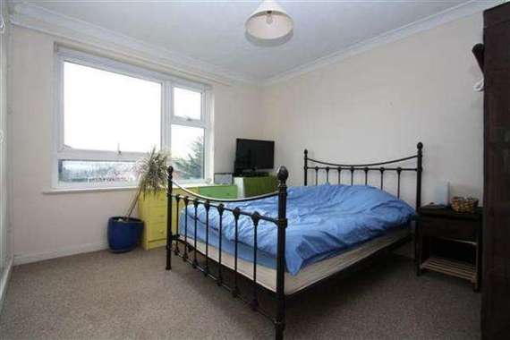 2 Bedroom Flat