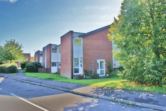 2 Bedroom Flat