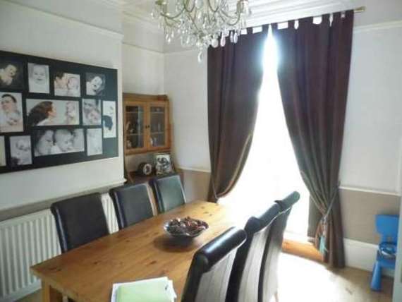 4&nbsp;Bedroom&nbsp;Terraced