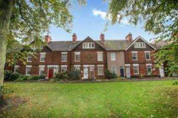 2 Bedroom Terraced