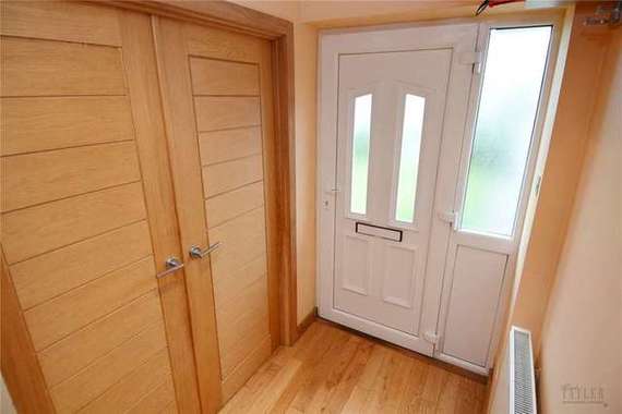 3 Bedroom Semi-Detac...