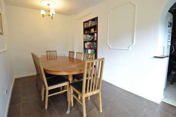 4 Bedroom Semi-Detac...
