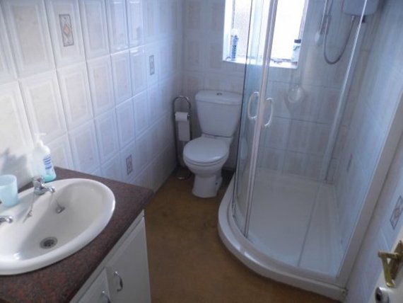 3 Bedroom Semi-Detac...