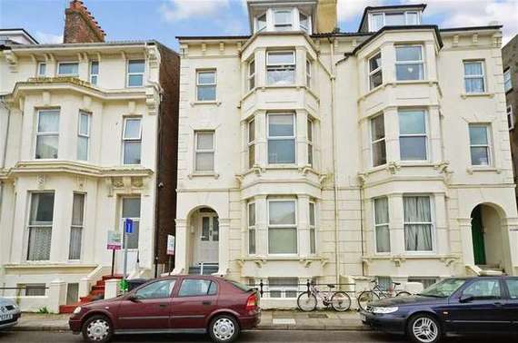 2 Bedroom Flat