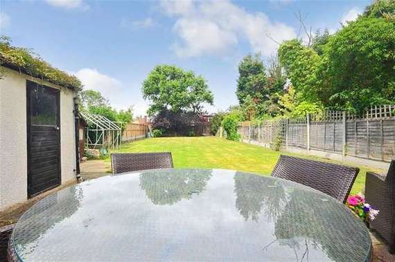 3 Bedroom Semi-Detac...