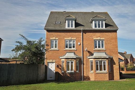 3&nbsp;Bedroom&nbsp;Semi-Detac...