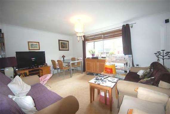 2 Bedroom Apartment