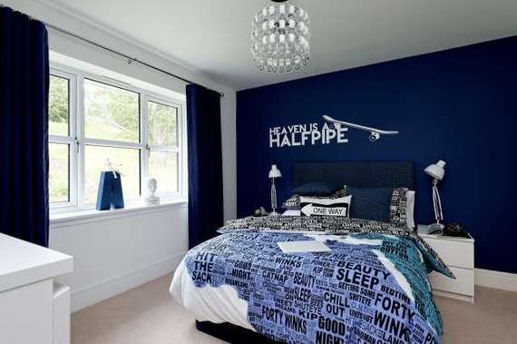 5 Bedroom Detached V...