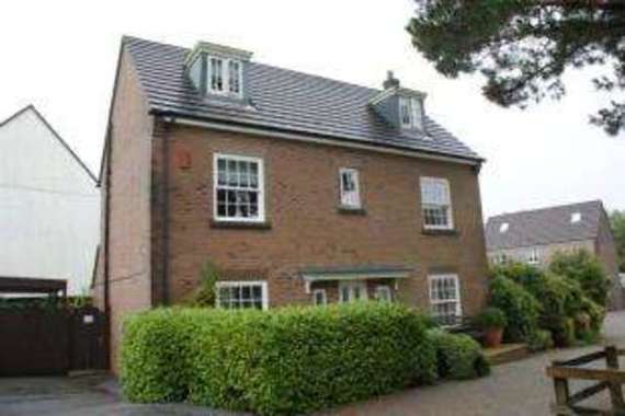 5&nbsp;Bedroom&nbsp;Detached