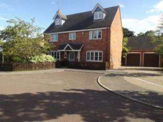 6 Bedroom Detached
