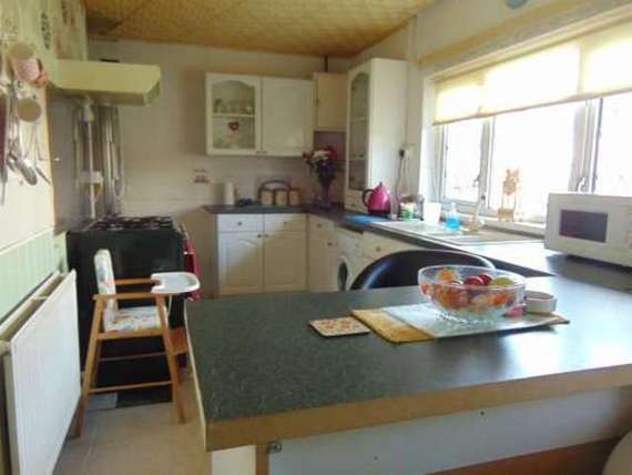 2 Bedroom Apartment