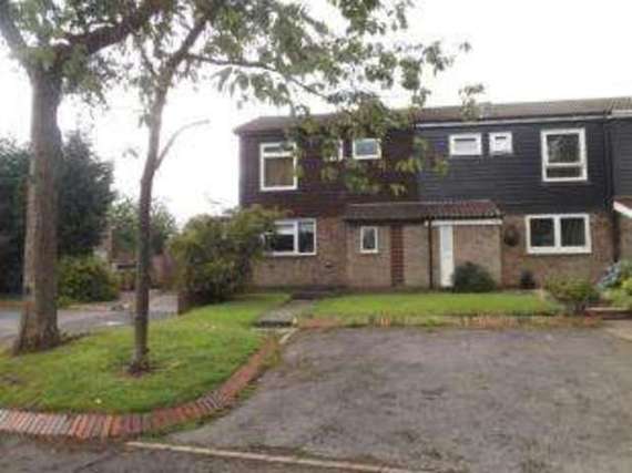 2 Bedroom End of Ter...