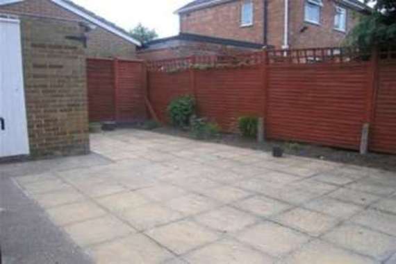 3&nbsp;Bedroom&nbsp;Semi-Detac...