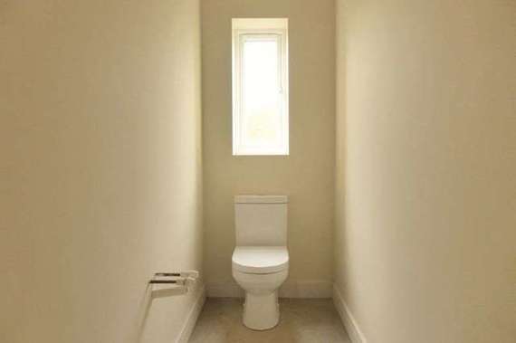 4&nbsp;Bedroom&nbsp;Detached