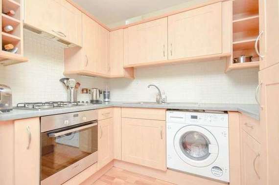 2 Bedroom Flat