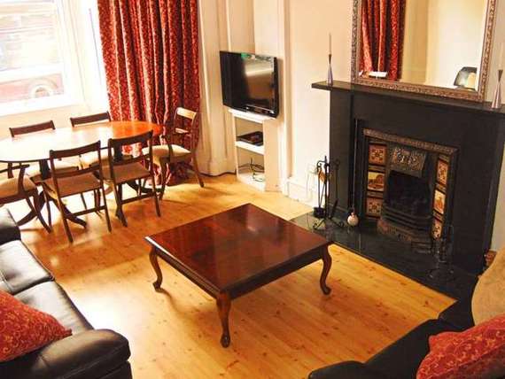 2&nbsp;Bedroom&nbsp;Ground Fla...