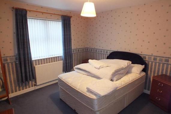 2 Bedroom Terraced