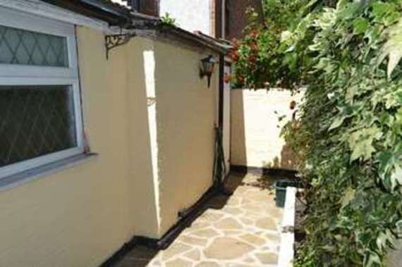 2 Bedroom Terraced