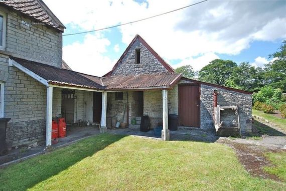 7 Bedroom Detached