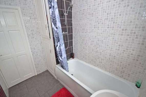 3 Bedroom Semi-Detac...